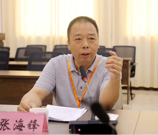 (图二)张海锋院长讲话广东技术师范大学发展规划处处长邓文新指出